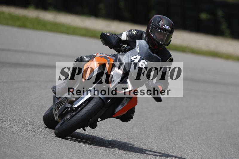 /Archiv-2024/29 12.06.2024 MOTO.CH Track Day ADR/Gruppe blau/46